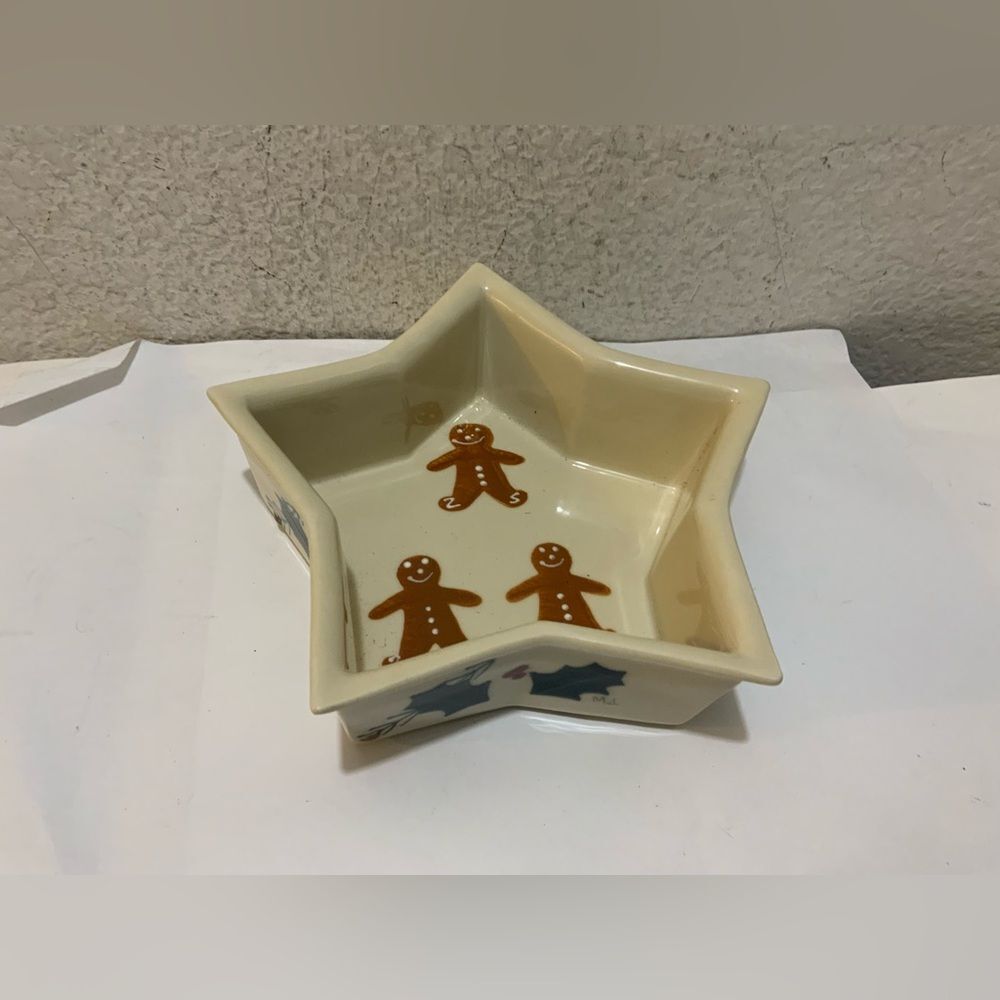 Hartstone Pottery Gingerbread Men Star Shape Candy Dish Christmas G20